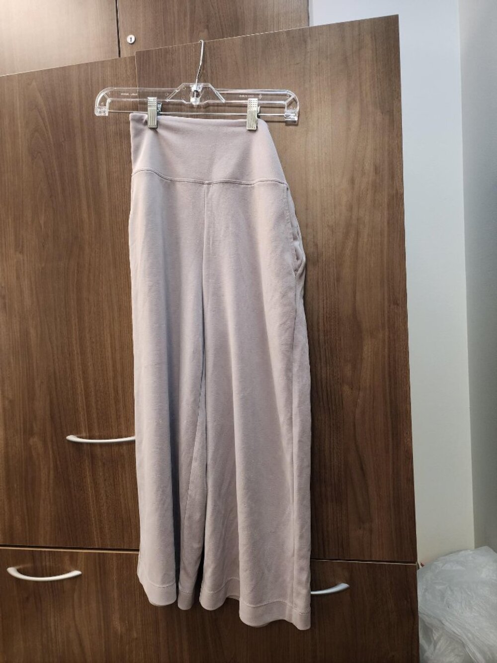 Athleta wide leg crop pant